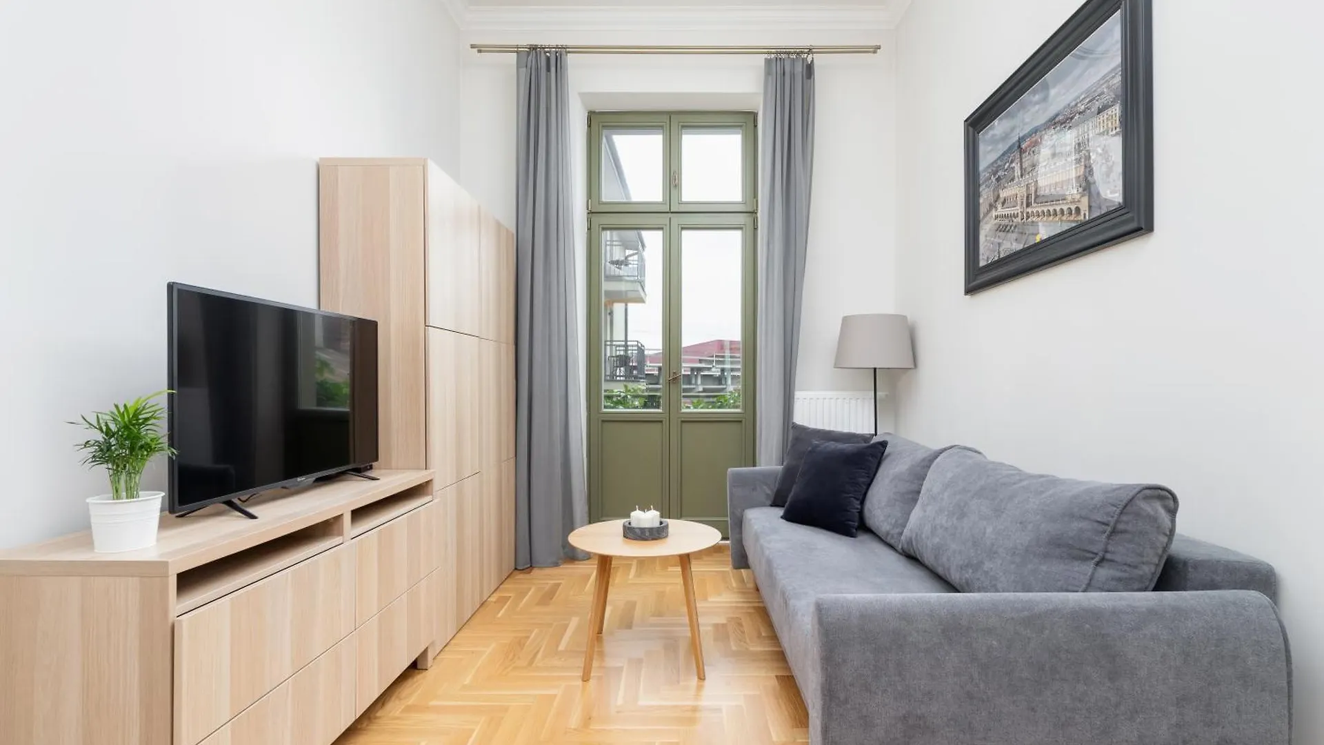 Apartment With Balcony - Dietla 109 Street Krakow